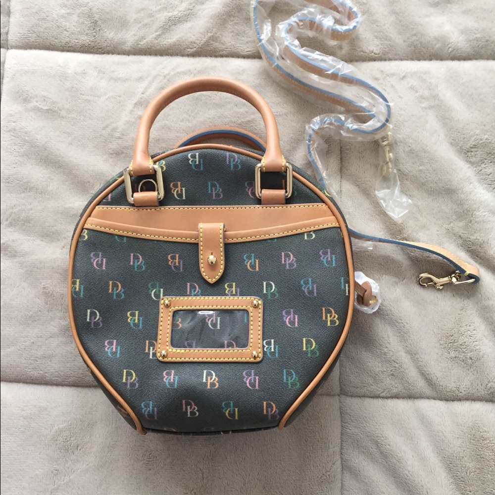 Dooney & Bourke Handbag